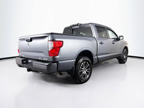 Used 2022 Nissan Titan SV w/ Accessory Utility Package image 8