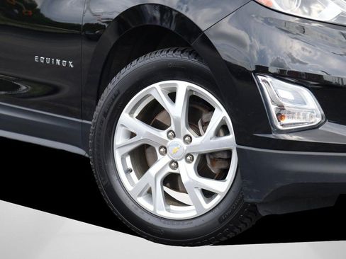 Used 2019 Chevrolet Equinox LT w/ LT True North Edition AWD/4WD image 3