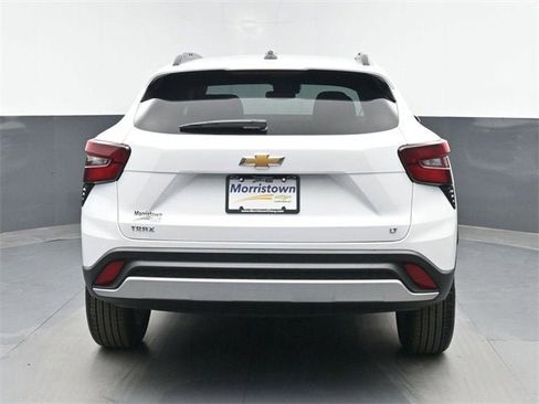 New 2026 Chevrolet Trax LT image 13