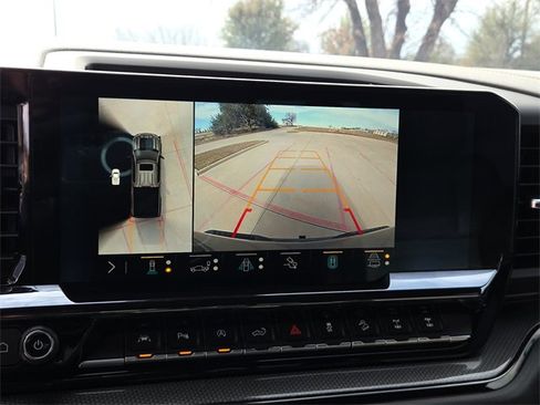 Used 2023 Chevrolet Silverado 1500 ZR2 w/ Technology Package image 23