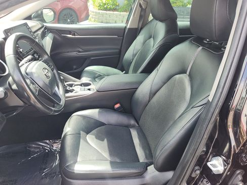 Certified 2022 Toyota Camry XLE FWD image 20