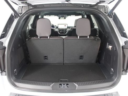 New 2026 Ford Explorer Platinum RWD image 15