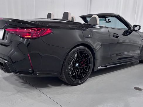 Used 2025 BMW M4 xDrive Competition AWD/4WD image 14