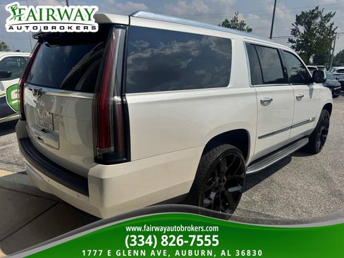 Used 2016 Cadillac Escalade ESV Luxury RWD image 6