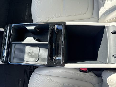 Used 2025 Hyundai Tucson SEL image 26