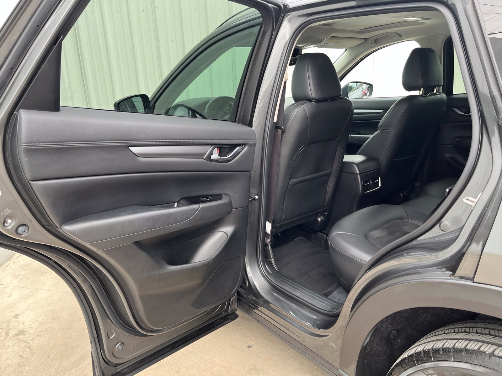 Used 2020 MAZDA CX-5 Touring FWD image 12