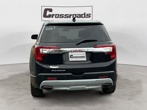 Used 2023 GMC Acadia SLE image 4