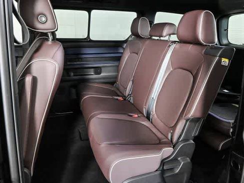 New 2025 Volkswagen ID. Buzz Pro S image 20