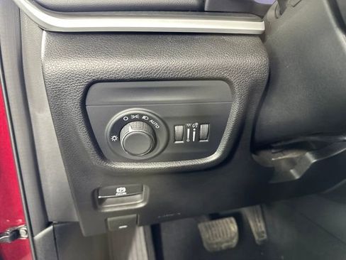 Used 2023 Jeep Grand Cherokee Altitude image 20