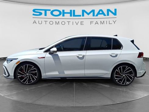 Certified 2022 Volkswagen GTI Autobahn FWD image 8