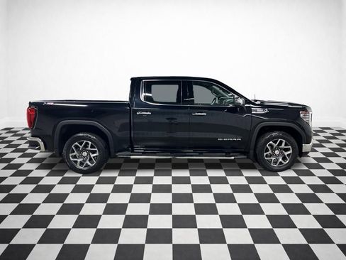 Certified 2023 GMC Sierra 1500 SLT w/ SLT Premium Package image 2
