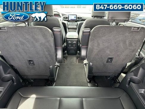 Used 2023 Ford Explorer ST-Line w/ Class IV Trailer Tow Package AWD/4WD image 12