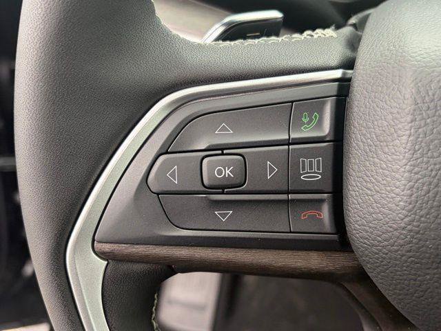 New 2026 Jeep Grand Cherokee Altitude AWD/4WD image 19