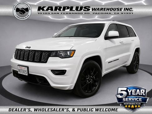 Used 2017 Jeep Grand Cherokee Altitude AWD/4WD image 1