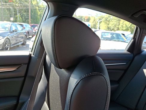 Used 2022 Honda Accord Sport image 17