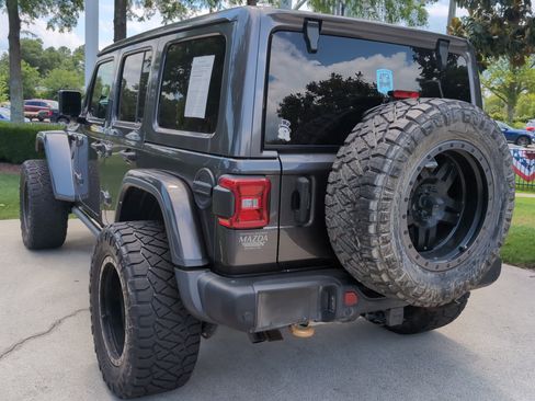 Used 2021 Jeep Wrangler Unlimited Rubicon w/ Trailer Tow Package AWD/4WD image 8