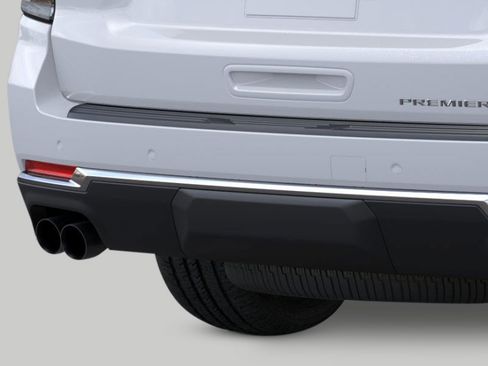 New 2026 Chevrolet Suburban Premier image 14