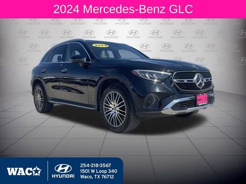 Used 2024 Mercedes-Benz GLC 300 4MATIC image 2