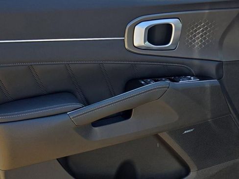New 2026 Kia Sorento SX FWD image 15