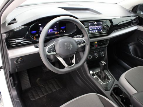 Used 2022 Volkswagen Taos S FWD image 13