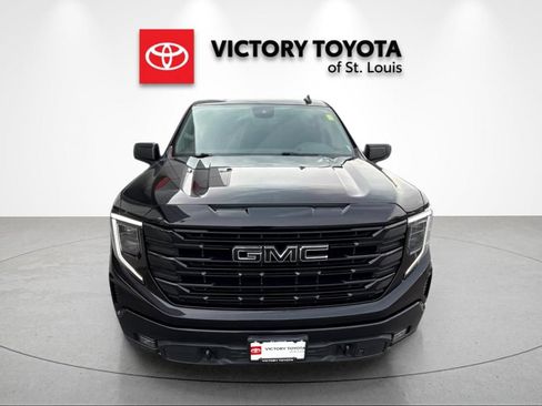 Used 2024 GMC Sierra 1500 Elevation w/ Preferred Package AWD/4WD image 8