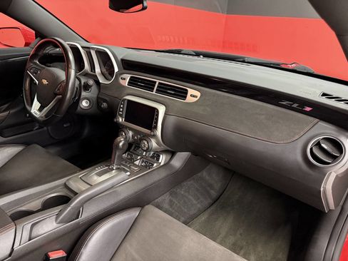 Used 2015 Chevrolet Camaro ZL1 RWD image 40