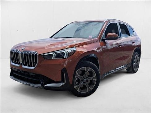 New 2025 BMW X1 xDrive28i w/ Technology Package image 1