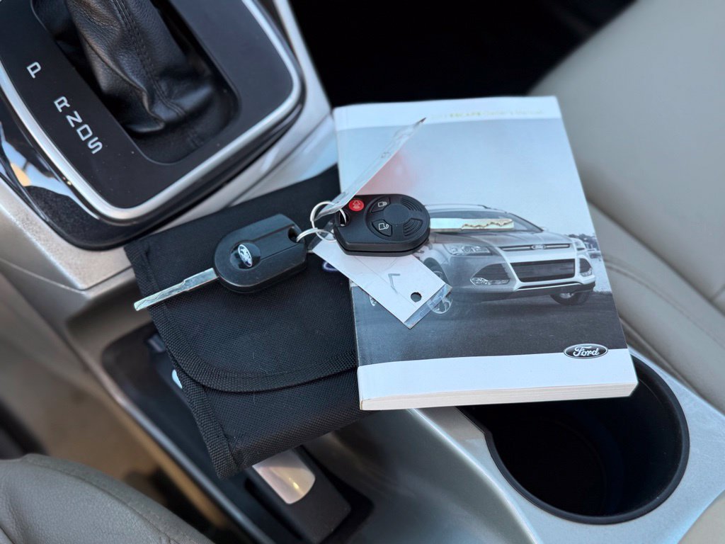 Used 2013 Ford Escape SEL FWD image 5