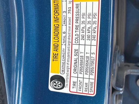 Used 2018 Chevrolet Silverado 1500 LT w/ All Star Edition image 40