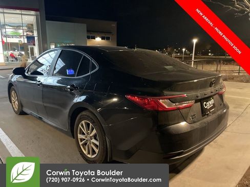 Used 2025 Toyota Camry XSE image 5