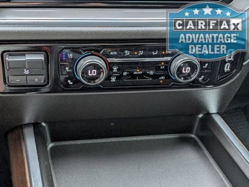 Used 2024 Chevrolet Silverado 2500 High Country w/ High Country Premium Package AWD/4WD image 11