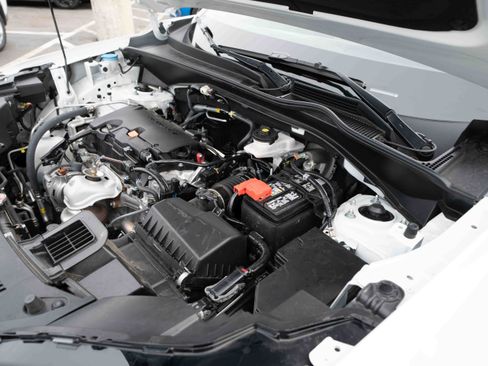 Used 2025 Honda HR-V LX image 33