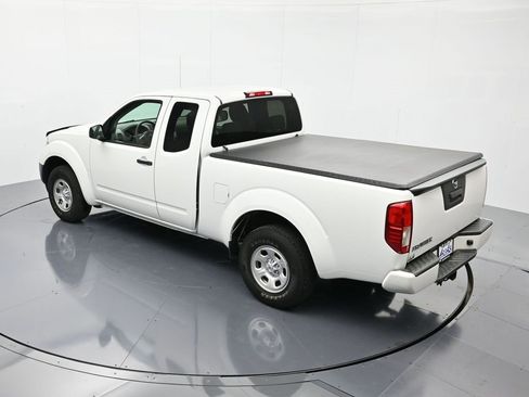 Used 2018 Nissan Frontier S image 31