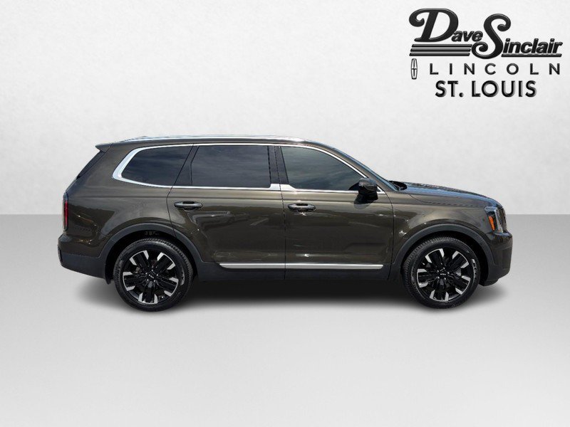 Used 2024 Kia Telluride SX AWD/4WD image 2