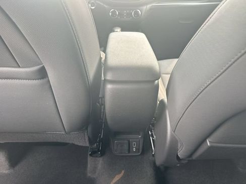 Used 2022 Chevrolet TrailBlazer RS w/ Technology Package AWD/4WD image 22