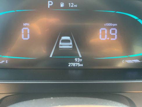 Used 2026 Hyundai Elantra Sport FWD image 31