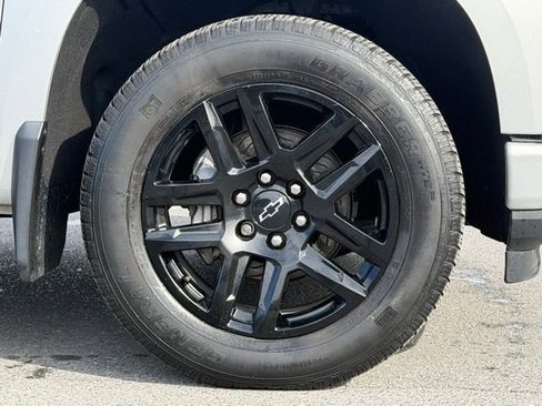 Certified 2022 Chevrolet Silverado 1500 Custom w/ Rally Edition image 19