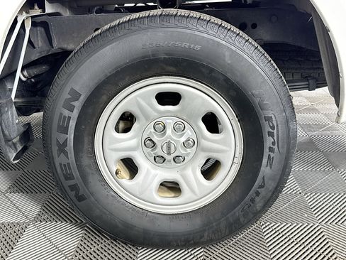 Used 2016 Nissan Frontier S image 61