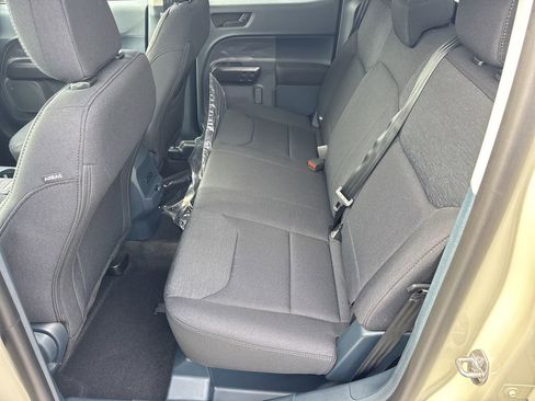 New 2025 Ford Maverick XL image 20