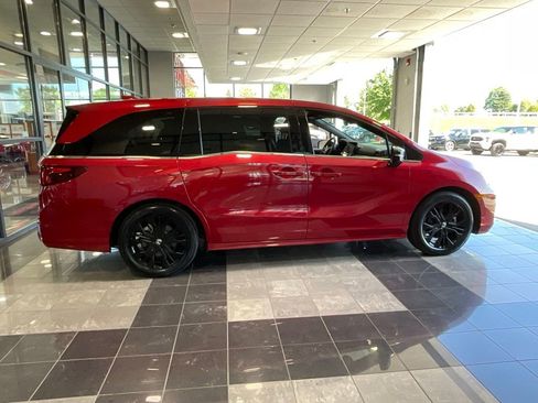 Used 2025 Honda Odyssey Sport-L image 5