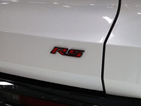 Used 2025 Chevrolet Traverse RS AWD/4WD image 14