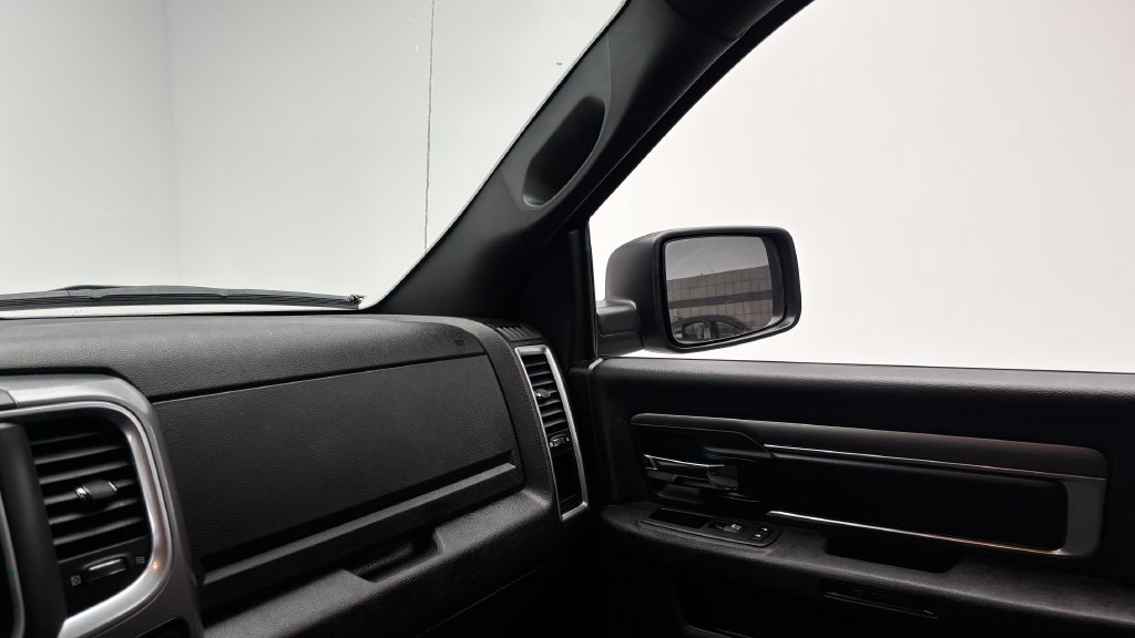 Used 2024 RAM 1500 Classic SLT AWD/4WD image 22