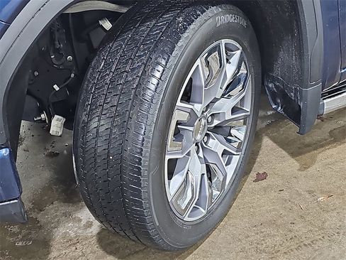 Certified 2023 GMC Sierra 1500 Denali w/ Denali Reserve Package image 38