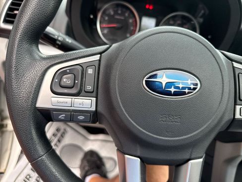 Used 2018 Subaru Forester 2.5i Premium w/ All-Weather Package AWD/4WD image 18