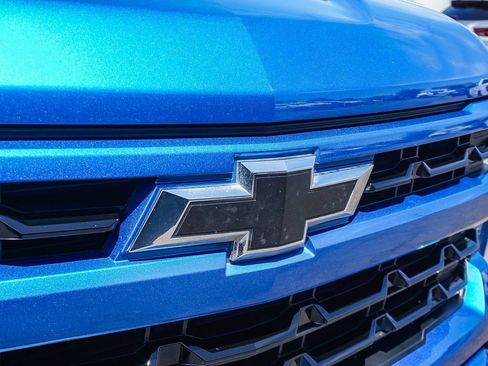 Used 2024 Chevrolet Silverado 1500 RST w/ Convenience Package II AWD/4WD image 10