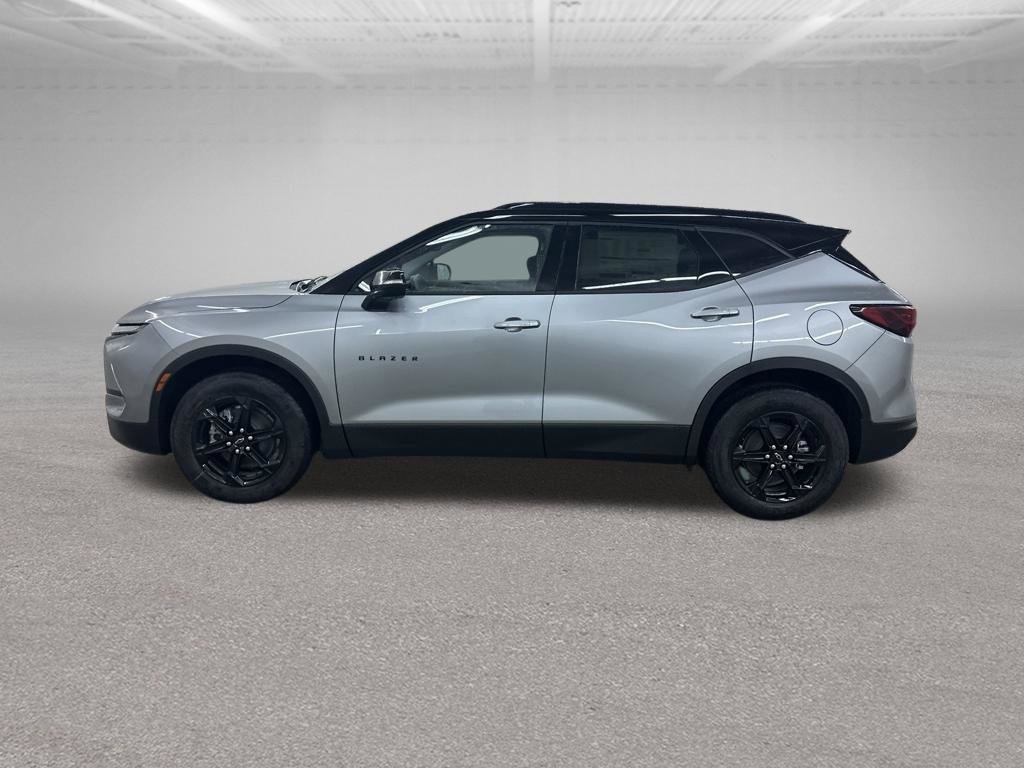 New 2026 Chevrolet Blazer LT w/ Midnight/Sport Edition AWD/4WD image 7