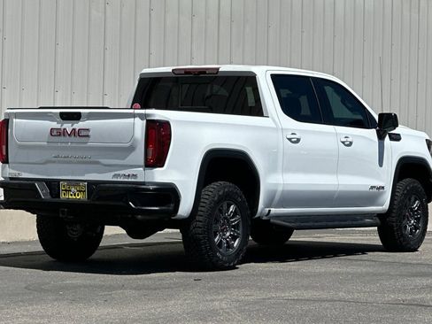 Used 2024 GMC Sierra 1500 AT4X image 4