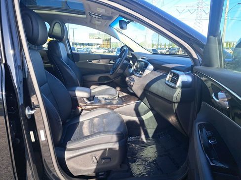 Used 2016 Kia Sorento EX w/ EX Touring Package AWD/4WD image 17