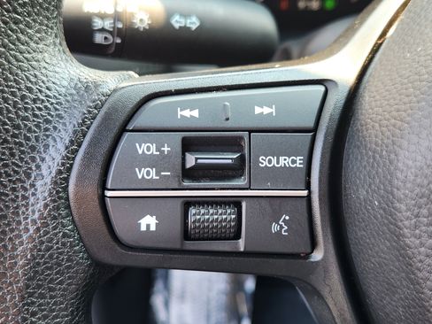 Certified 2024 Honda HR-V LX image 22