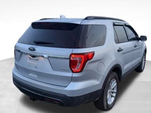 Used 2016 Ford Explorer 4WD image 4